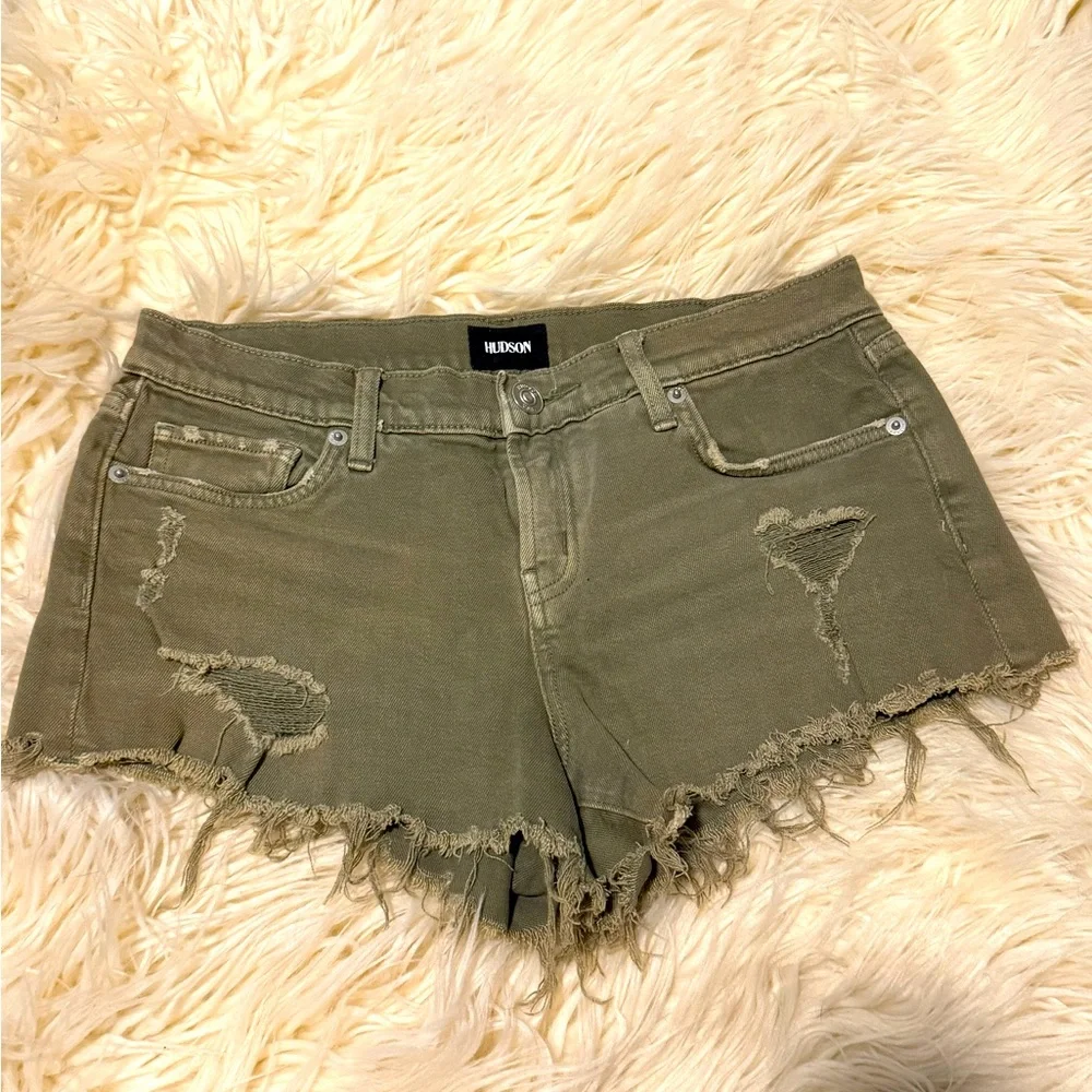 Hudson Kenzie cut off shorts size 26